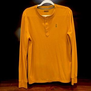 Bass Outdoor Size M Long Sleeved Shirt